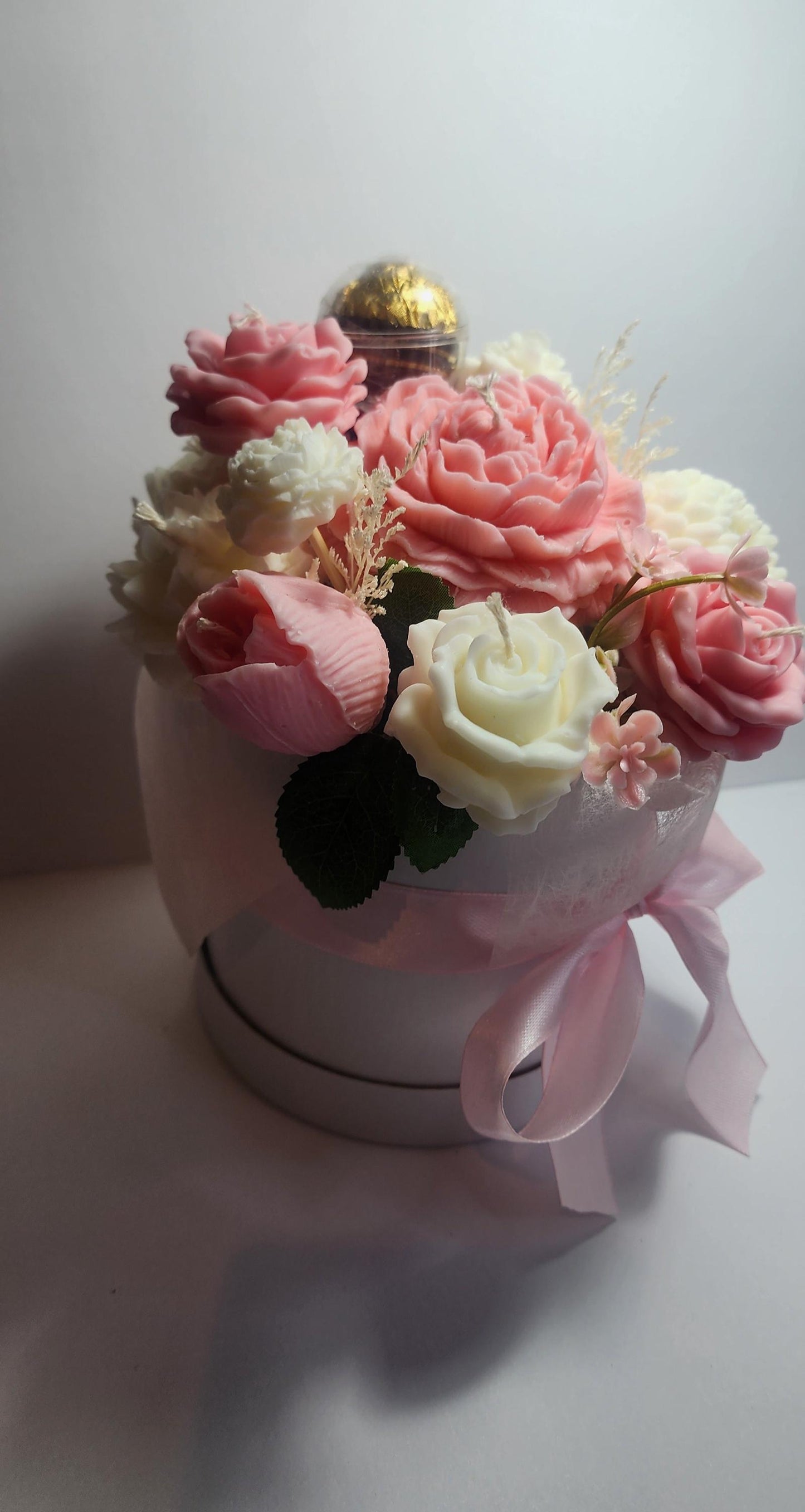 Candle Bouquet - Large Hat Box