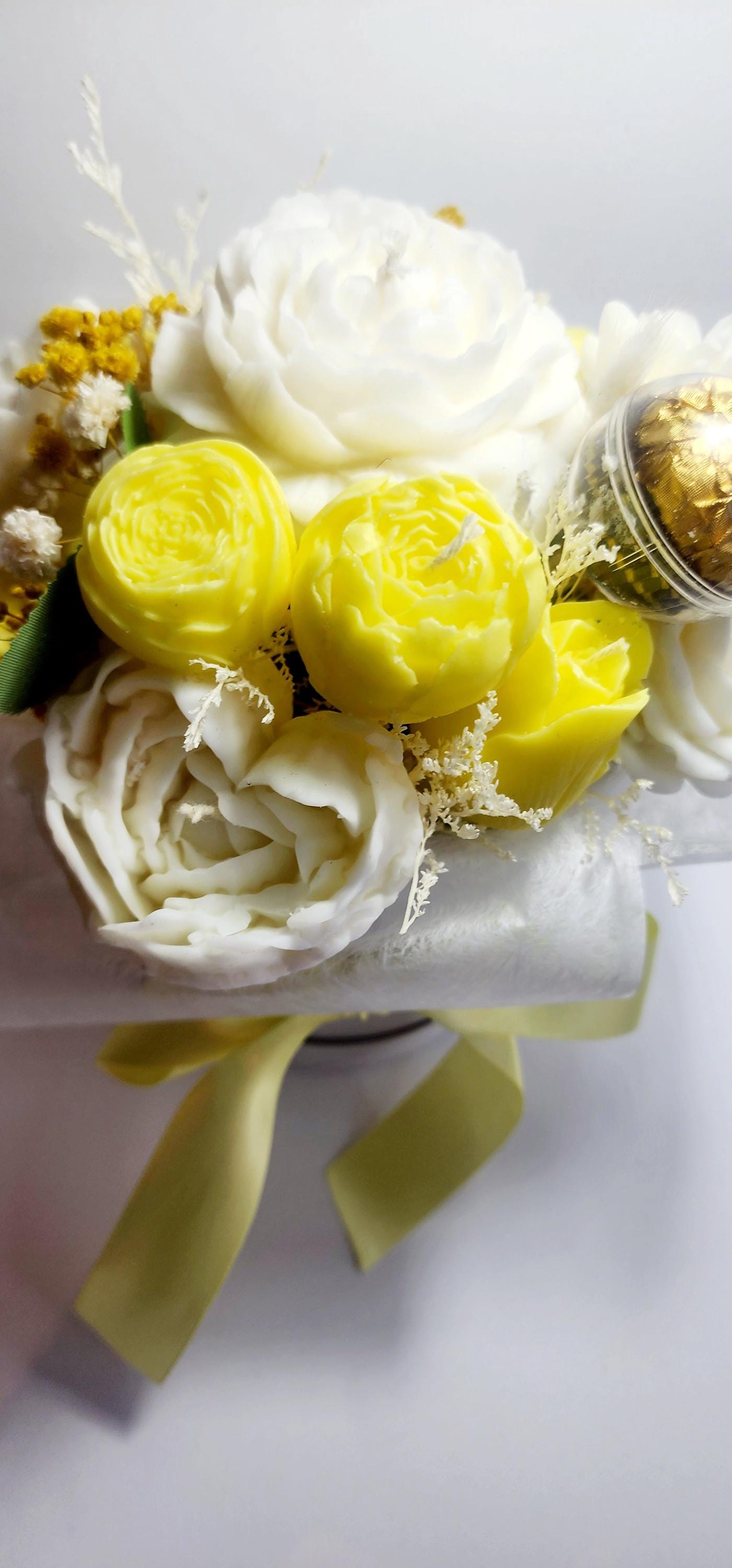 Candle Bouquet - Large Hat Box