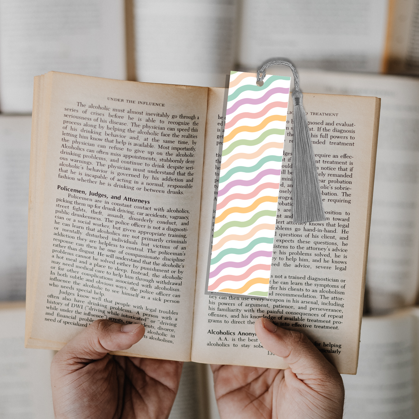 Bookmark | Pastel Wiggle